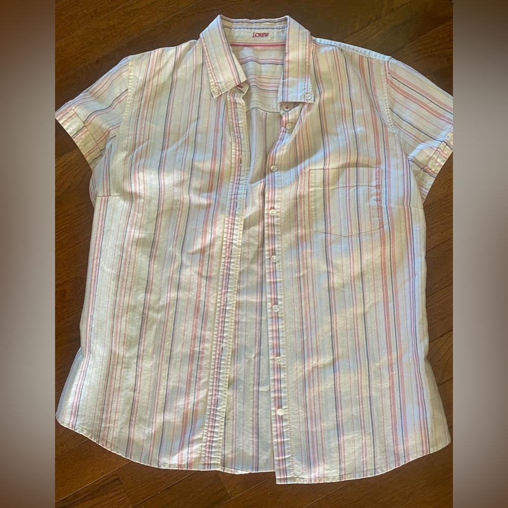 Vintage J Crew Women’s Button Down Short Sleeve Shirt